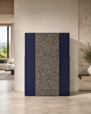 Mobile blu con fascia materica minerale